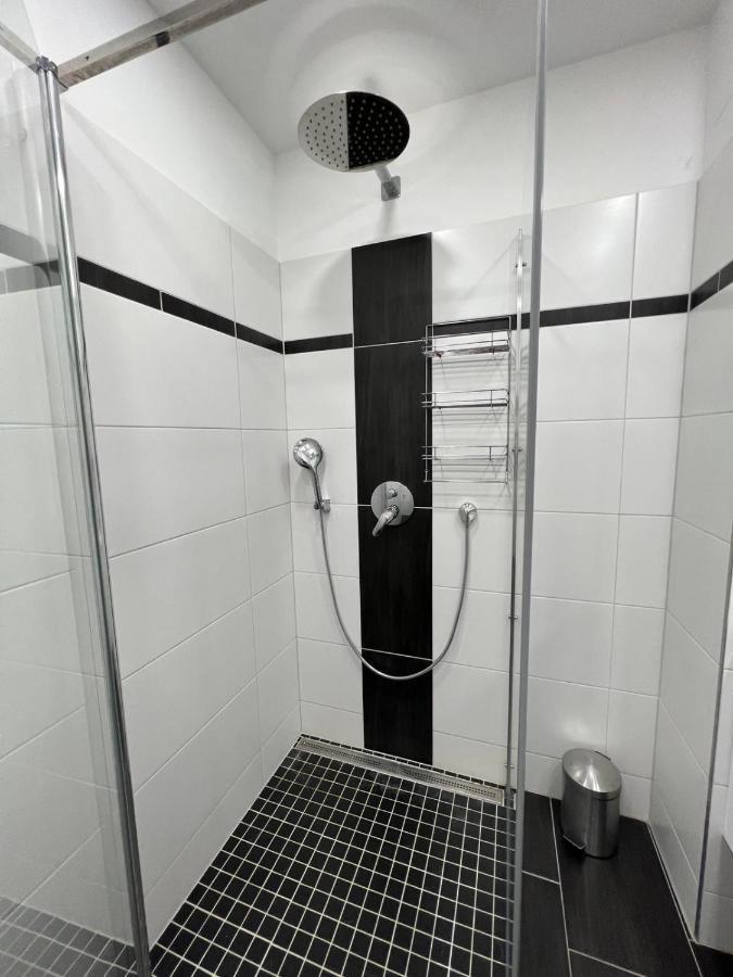 Monterey Apartment Wien Exteriör bild